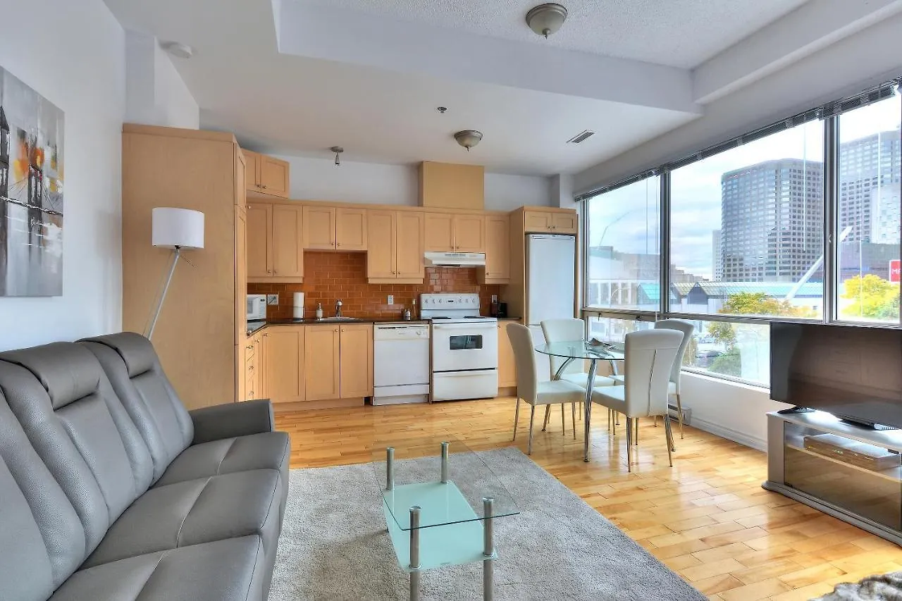 Place-Des-Arts Suites Montreal 0*,  Canada