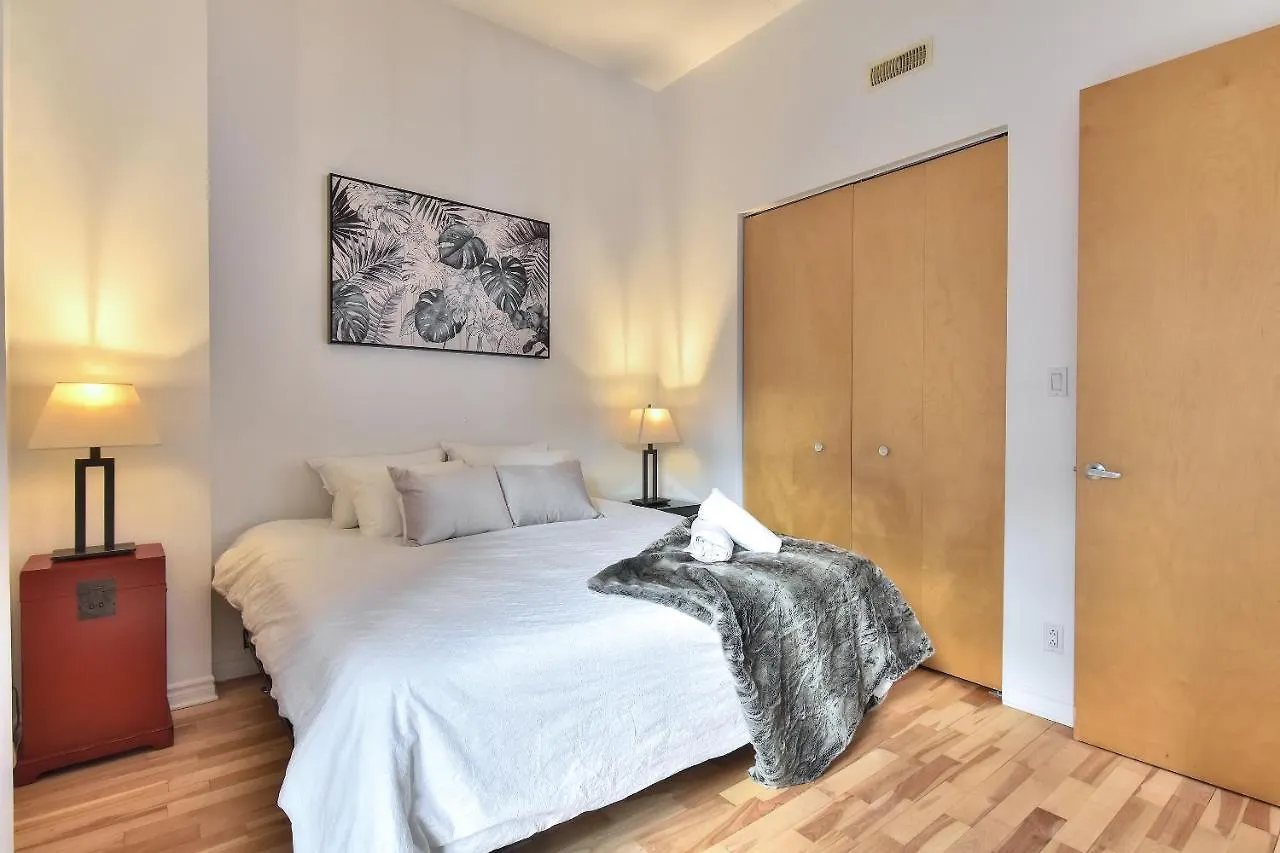 Place-Des-Arts Suites Montreal
