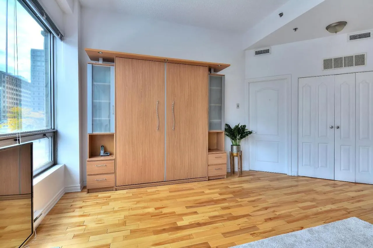 Place-Des-Arts Suites Montreal Apartment