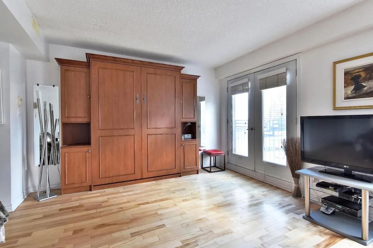 Place-Des-Arts Suites Montreal 0*,  Canada