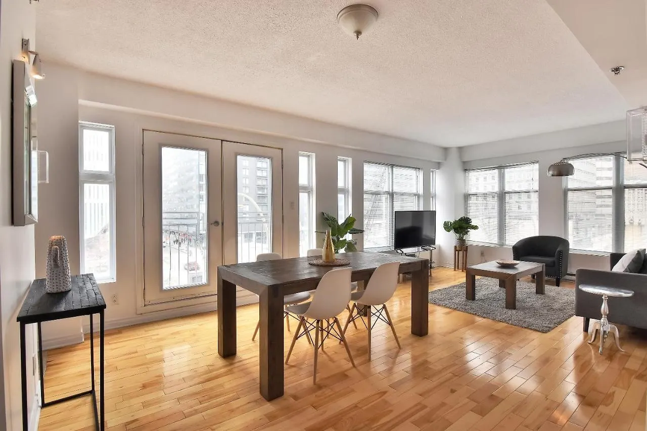 Apartment Place-Des-Arts Suites Montreal