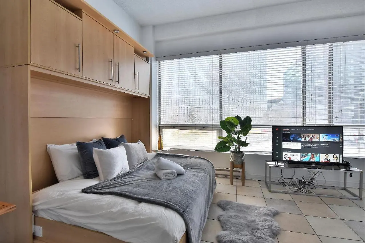 Place-Des-Arts Suites Montreal